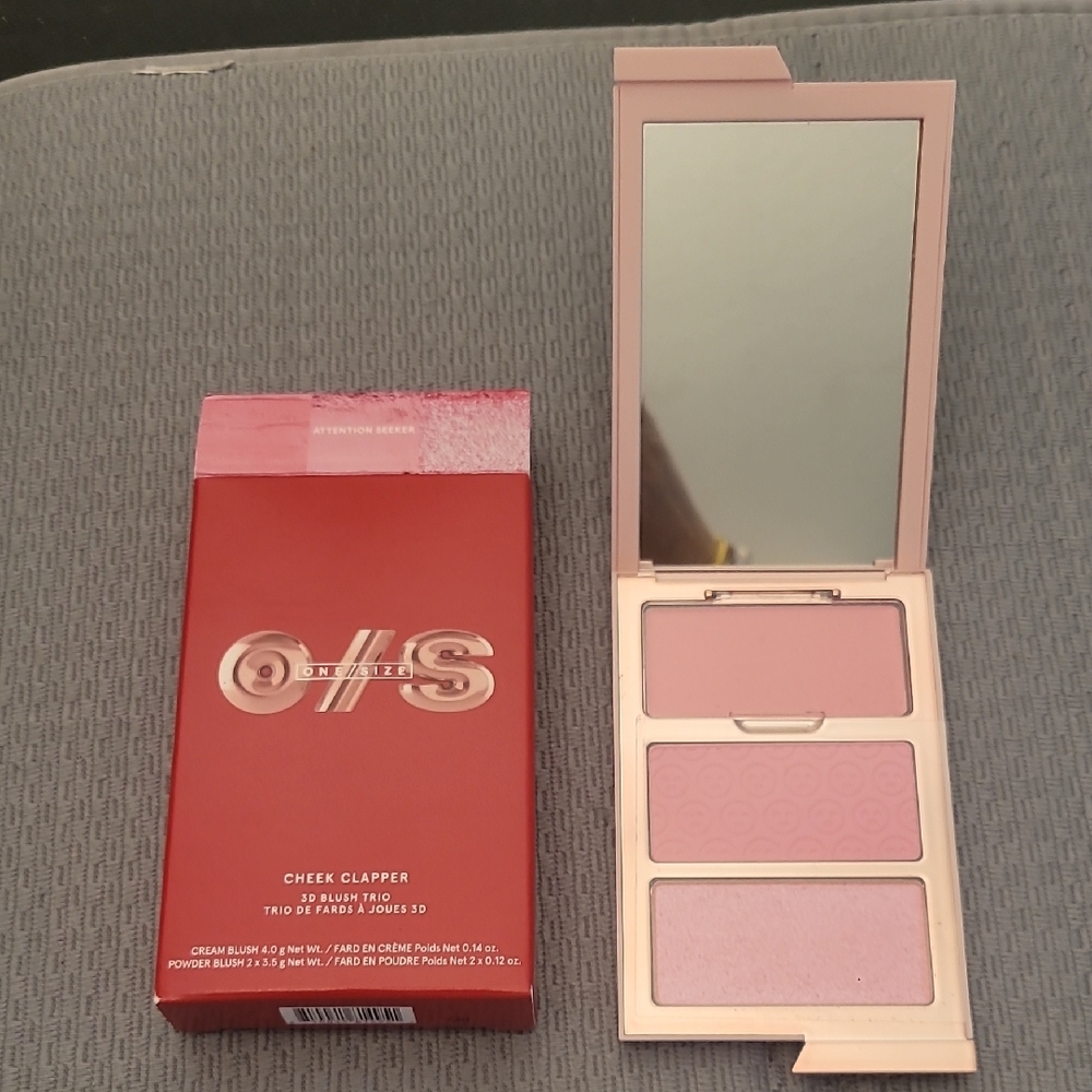 Cheek Clapper 3D Blush Trio - Attention Seeker